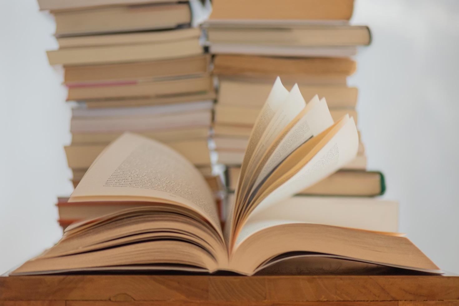 Exploring the Role of Publishers in Knowledge Sharing